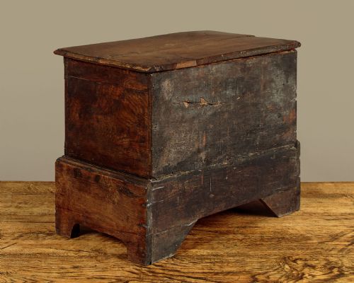 WELSH OAK COFFER BACH C1770 - ADDITIONAL PHOTO 13