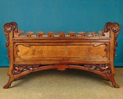LARGE CARVED WALNUT ART NOUVEAU PLANTER C1890 - ADDITIONAL PHOTO 2