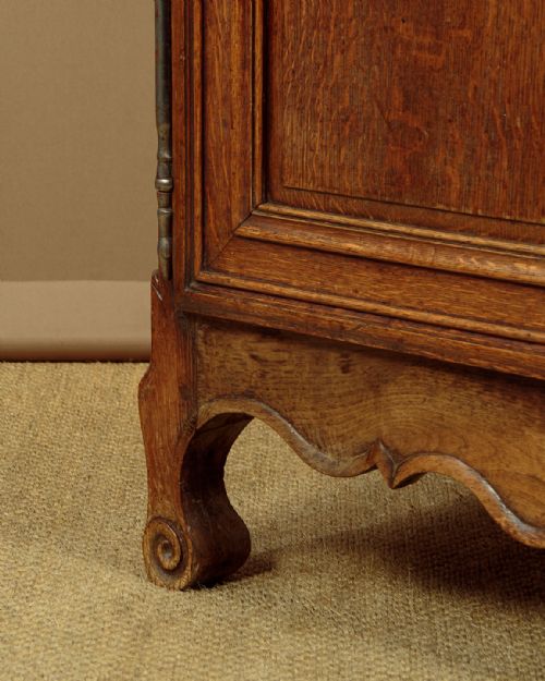 TALL 18THC FRENCH OAK HOUSEKEEPER'S CUPBOARD C1770 - ADDITIONAL PHOTO 13