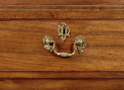 GEORGE III MAHOGANY LINEN PRESS C1800 - ADDITIONAL PHOTO 11
