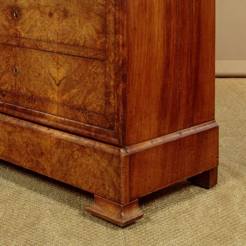 BURR WALNUT SECRETAIRE ABATTANT C1840 - ADDITIONAL PHOTO 10
