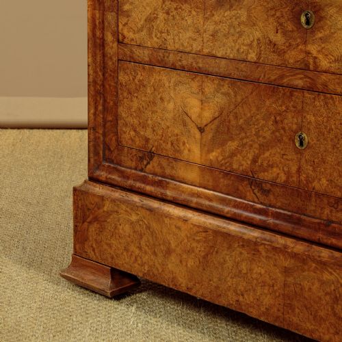 BURR WALNUT SECRETAIRE ABATTANT C1840 - ADDITIONAL PHOTO 11
