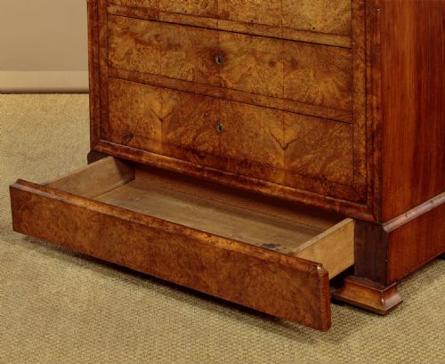 BURR WALNUT SECRETAIRE ABATTANT C1840 - ADDITIONAL PHOTO 12