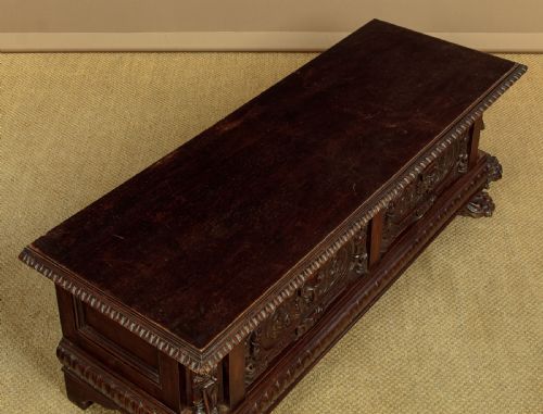 CARVED OAK CHEST C1890 - ADDITIONAL PHOTO 4