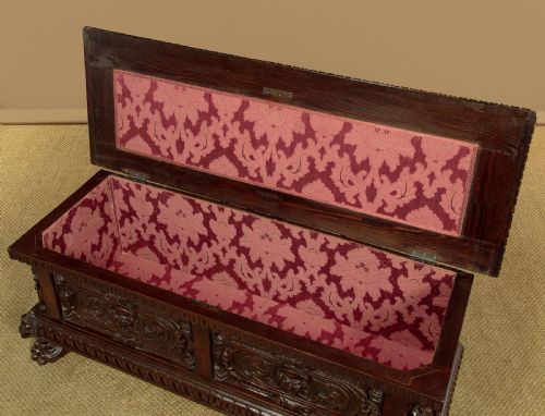CARVED OAK CHEST C1890 - ADDITIONAL PHOTO 5