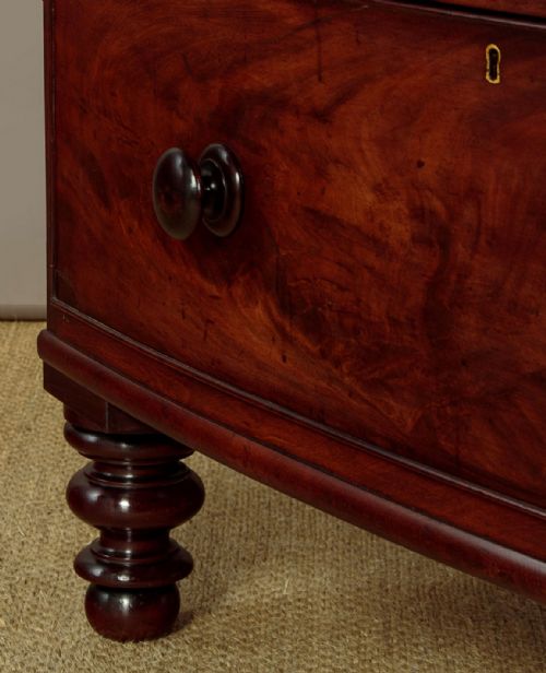 BOW FRONT MAHOGANY CHEST OF DRAWERS C1860 - ADDITIONAL PHOTO 8