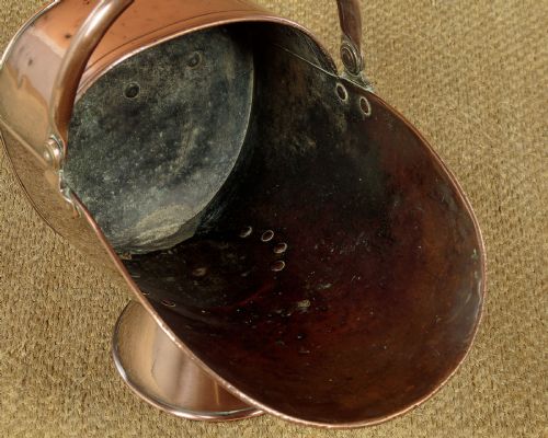 PAIR OF COPPER COAL SCUTTLES C1880 - ADDITIONAL PHOTO 8