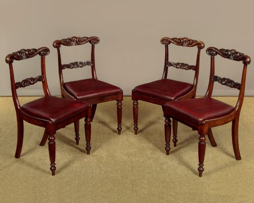 SET OF FOUR REGENCY ROSEWOOD DINING CHAIRS C1820