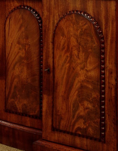 FOUR DOOR MAHOGANY SIDEBOARD C1830 - ADDITIONAL PHOTO 7