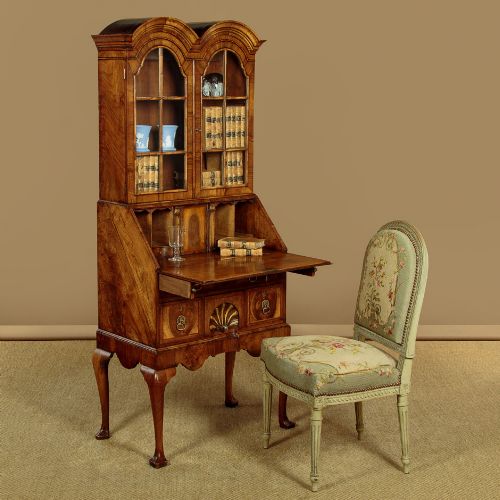 SMALL QUEEN ANNE STYLE WALNUT BUREAU BOOKCASE C1930 - ADDITIONAL PHOTO 1