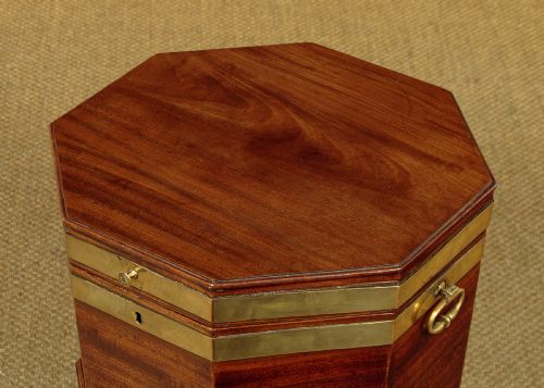 GEORGIAN MAHOGANY BRASS BOUND CELLARETTE C1800 - ADDITIONAL PHOTO 2