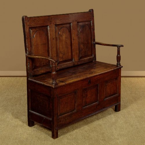 SMALL OAK BOX SETTLE C1760 - ADDITIONAL PHOTO 2