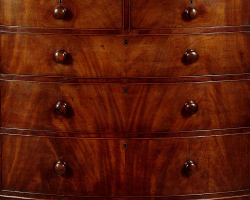 BOW FRONT MAHOGANY CHEST OF DRAWERS C1820 - ADDITIONAL PHOTO 6