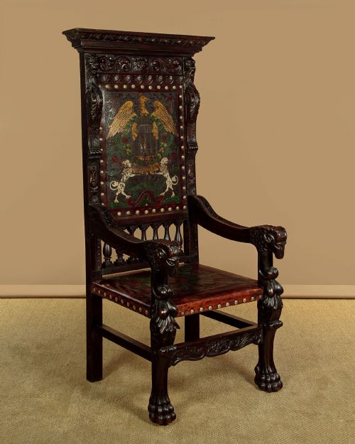 RENAISSANCE STYLE CARVED OAK PAINTED LEATHER THRONE CHAIR C1910 - ADDITIONAL PHOTO 2
