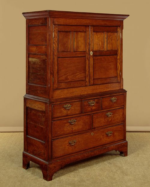 WELSH OAK CUPBOARD C1800 - ADDITIONAL PHOTO 2