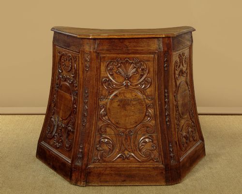 Carved Oak Pulpit Bar
