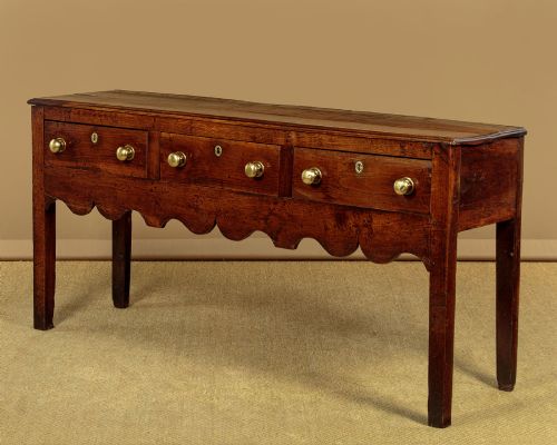 Small 18th.c. Oak Dresser Base C.1760