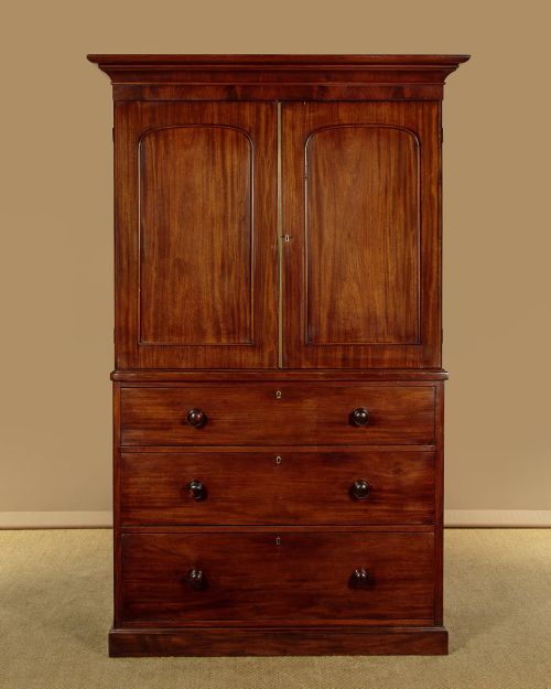 Mahogany Linen Press C.1860