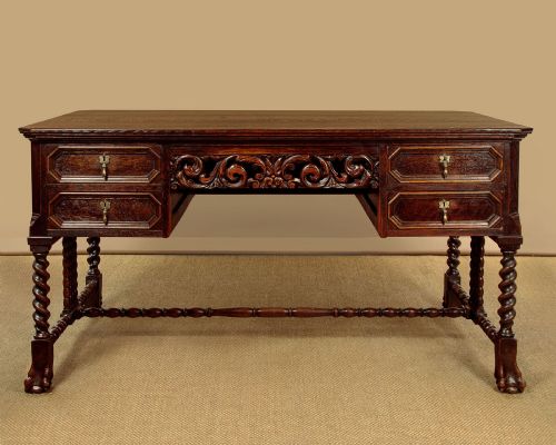 Carved Oak Desk or Bureau Plat C.1910
