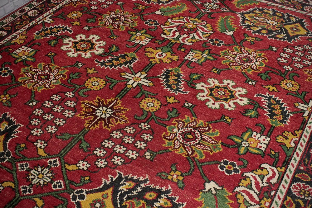 Vintage 10' x 7'6
