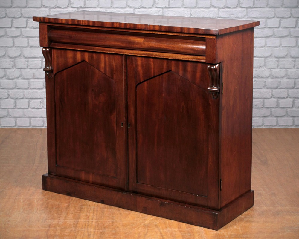 Mahogany Chiffonier Side Cabinet c.1860.