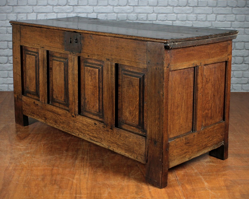 18th.c. Oak Coffer c.1790.