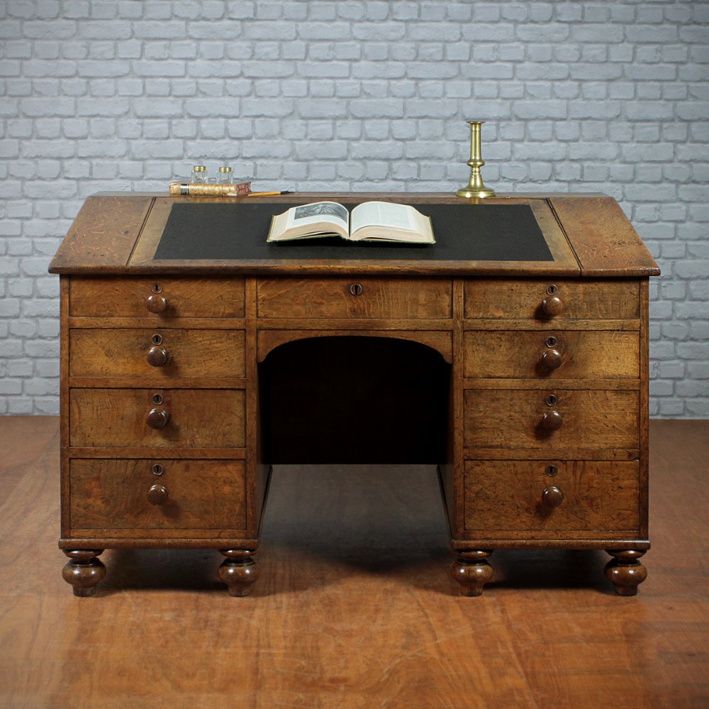 Mid 19th.c. Oak Estate Desk. c.1860.