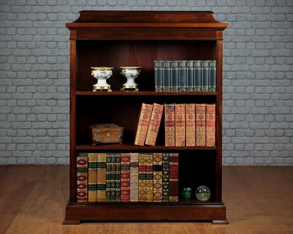 Caddy Top Open Bookcase c.1910.