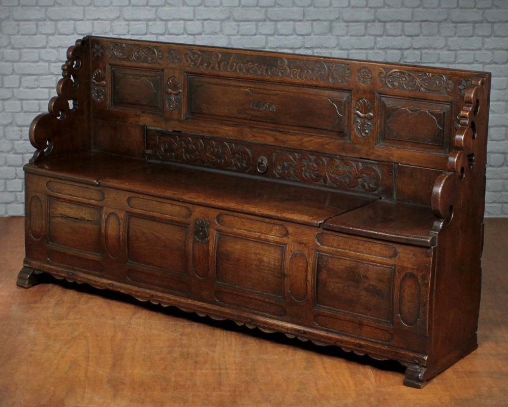 Large Mid 18th.c. Solid Oak Box Settle c.1753