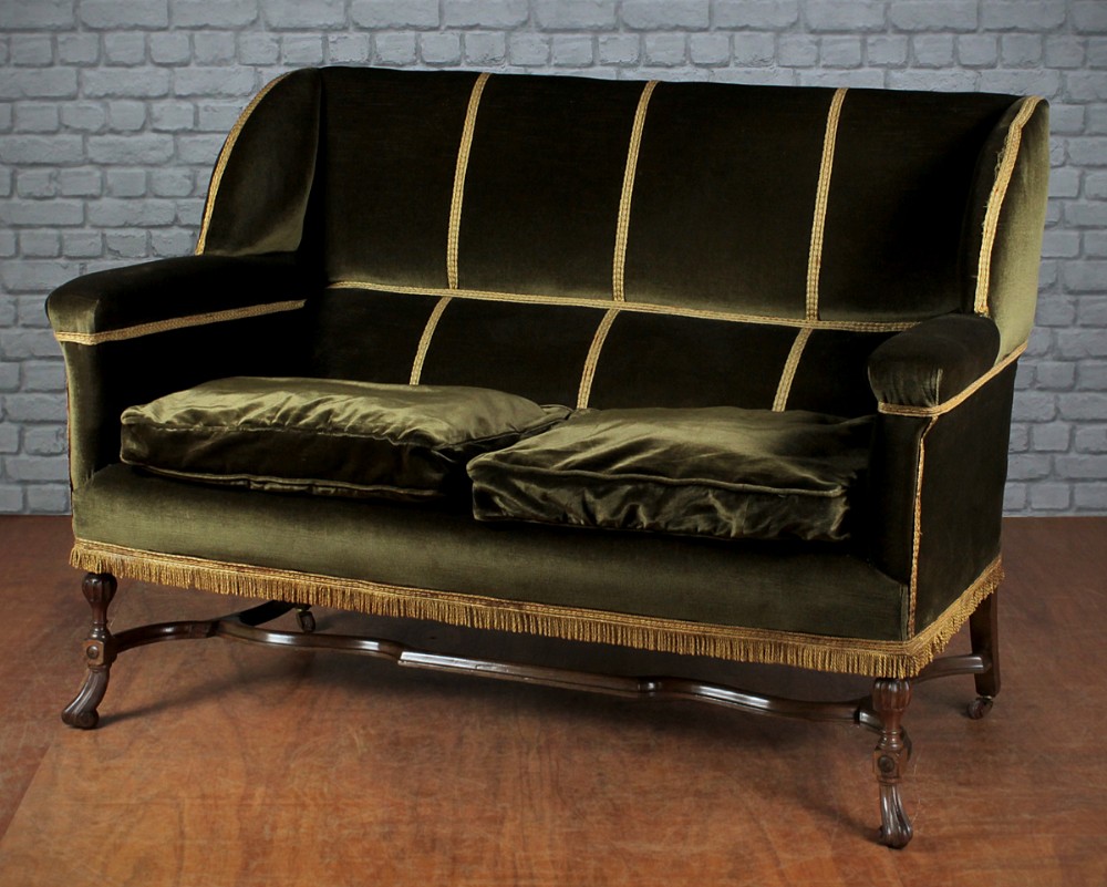 William & Mary Couch c.1920.