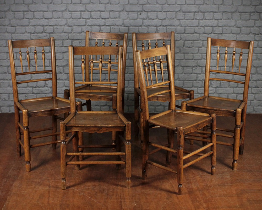Set of 6 Arts & Crafts Clissett Type Ash & Elm Dining Chairs c.1880.