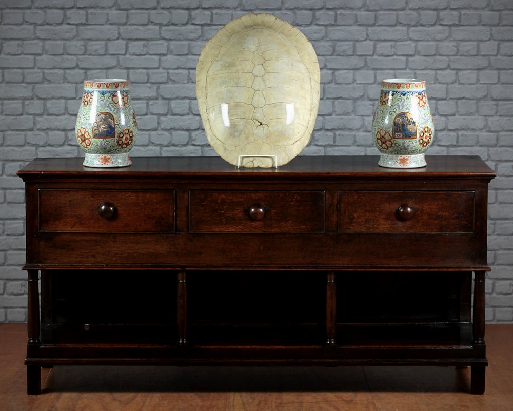 Georgian Oak Pot Board Dresser Base c.1800. 