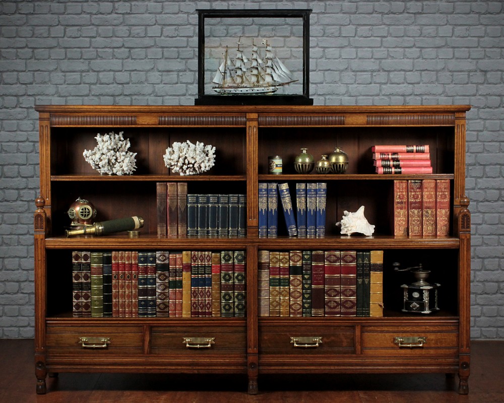 Late 19th.c. Oak Bookcase With Drawers c.1880.