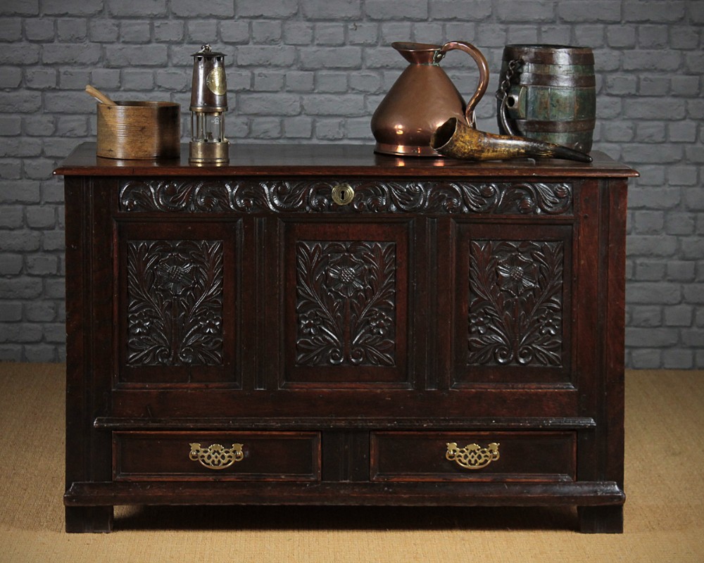 Late 18th.c. Oak Coffer c.1790.
