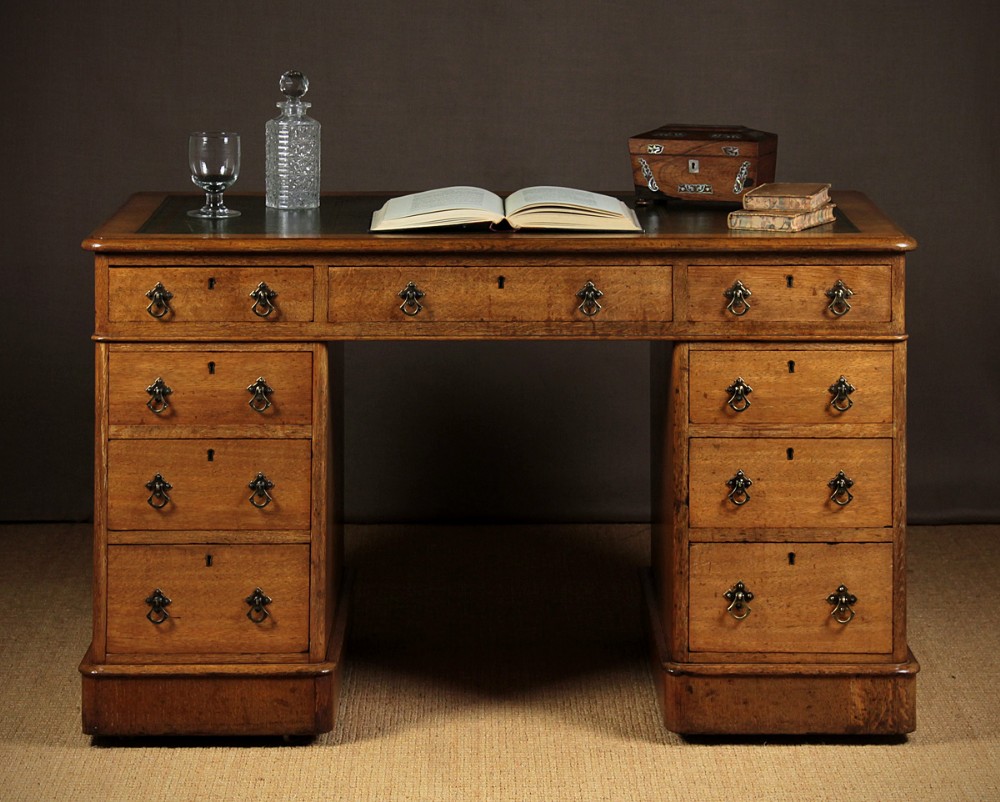 Oak Pedestal Desk c.1890.
