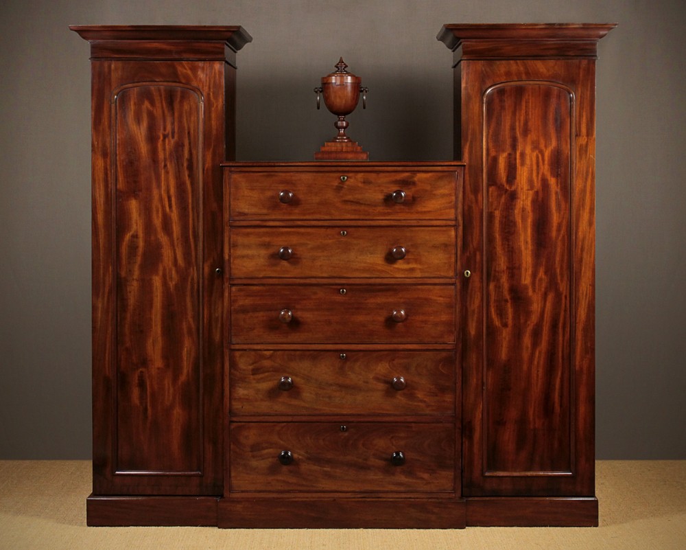 Drop Centre Wardrobe c.1820.