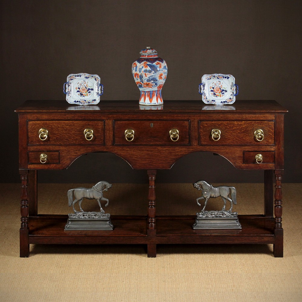Small Potboard Welsh Dresser Base c.1810.