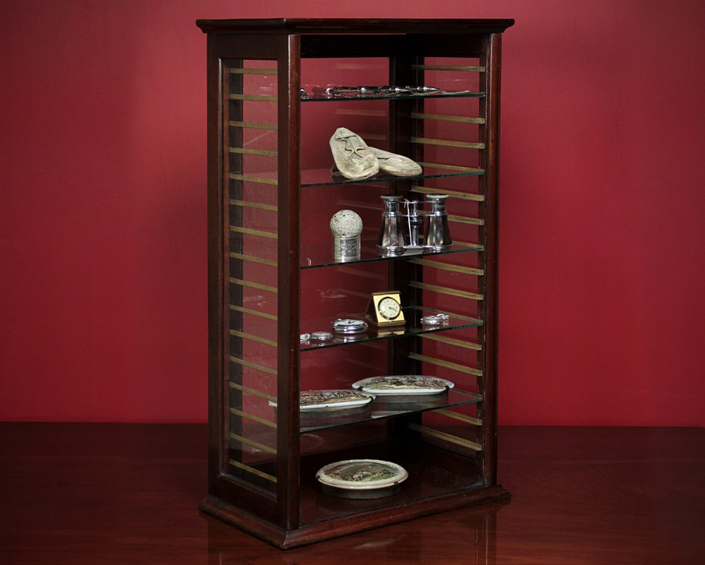 Edwardian Mahogany Counter Top Shop Display c.1910.