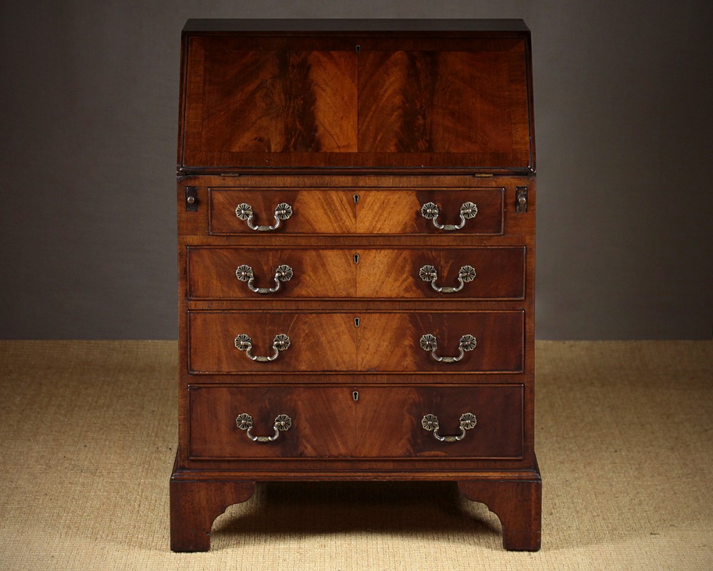 Very Small Mahogany Bureau c.1930.