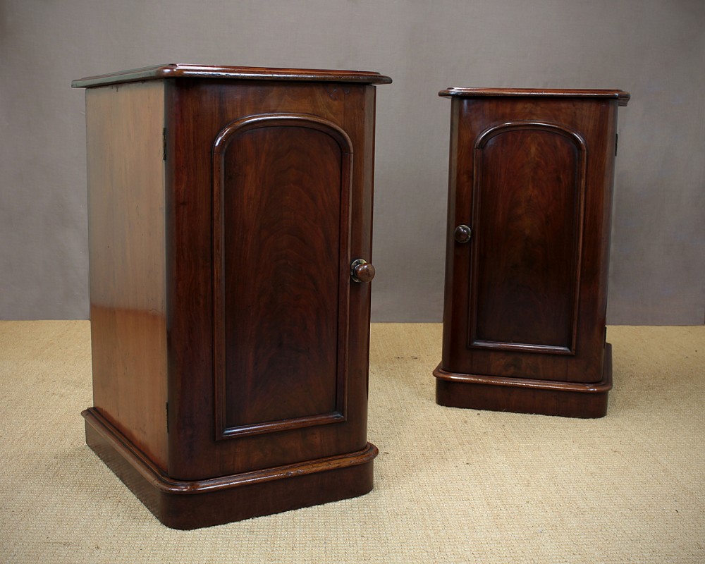Pair Mahogany Bedside Cabinets c.1860.