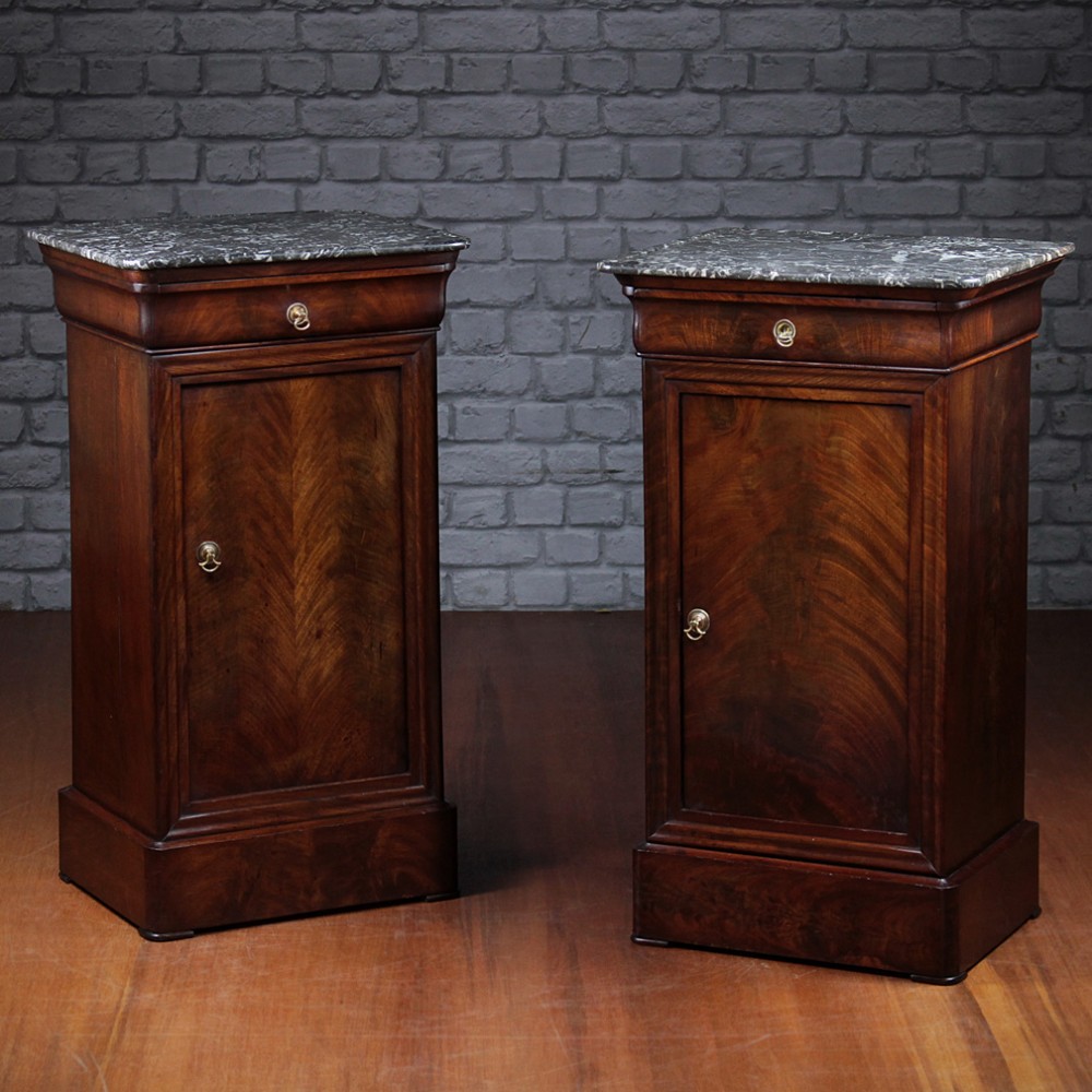 Pair Louis Philippe Bedside Cabinets c.1830. 