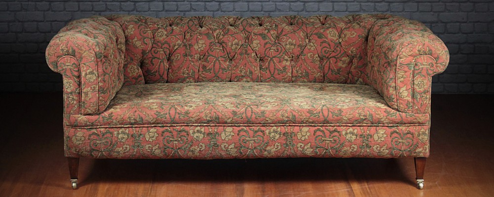 Edwardian Chesterfield Club Sofa c.1910.