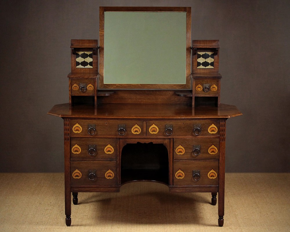 Late 19th.c. Inlaid Oak Arts and Crafts Dressing Table c.1890.