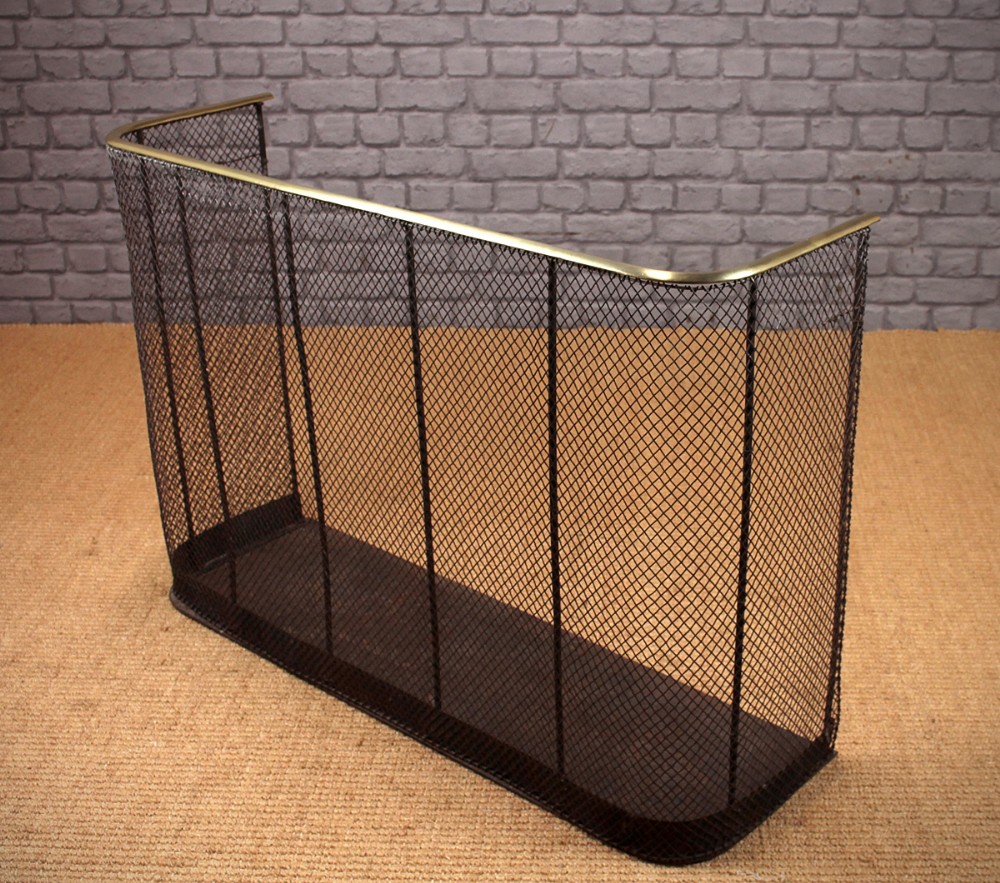Wirework Nursery Fireguard c.1830.
