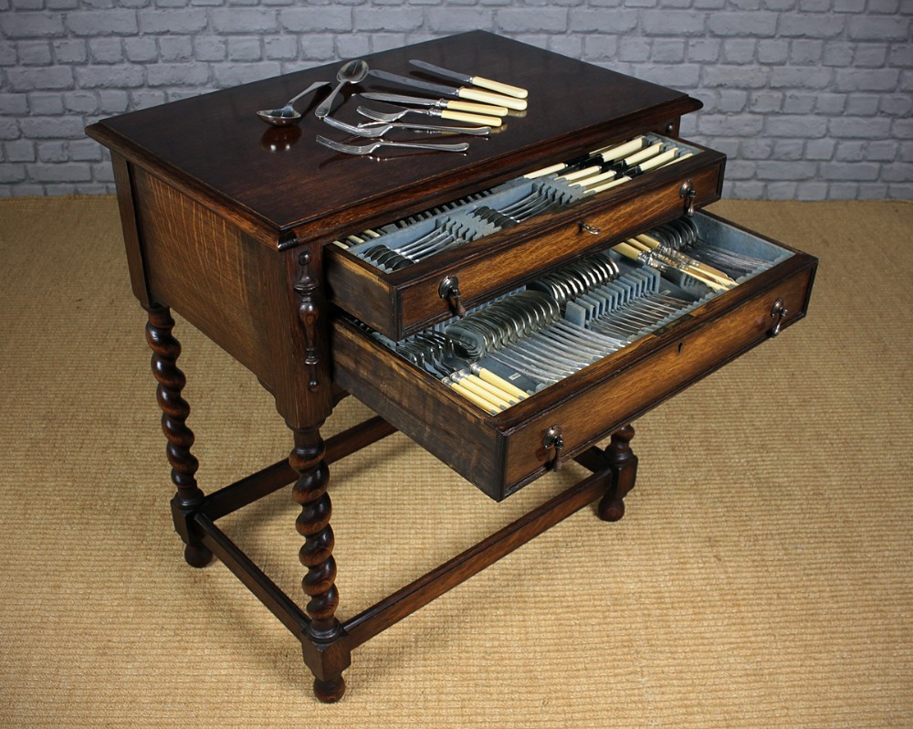 12 Place Canteen of Cutlery c.1929.