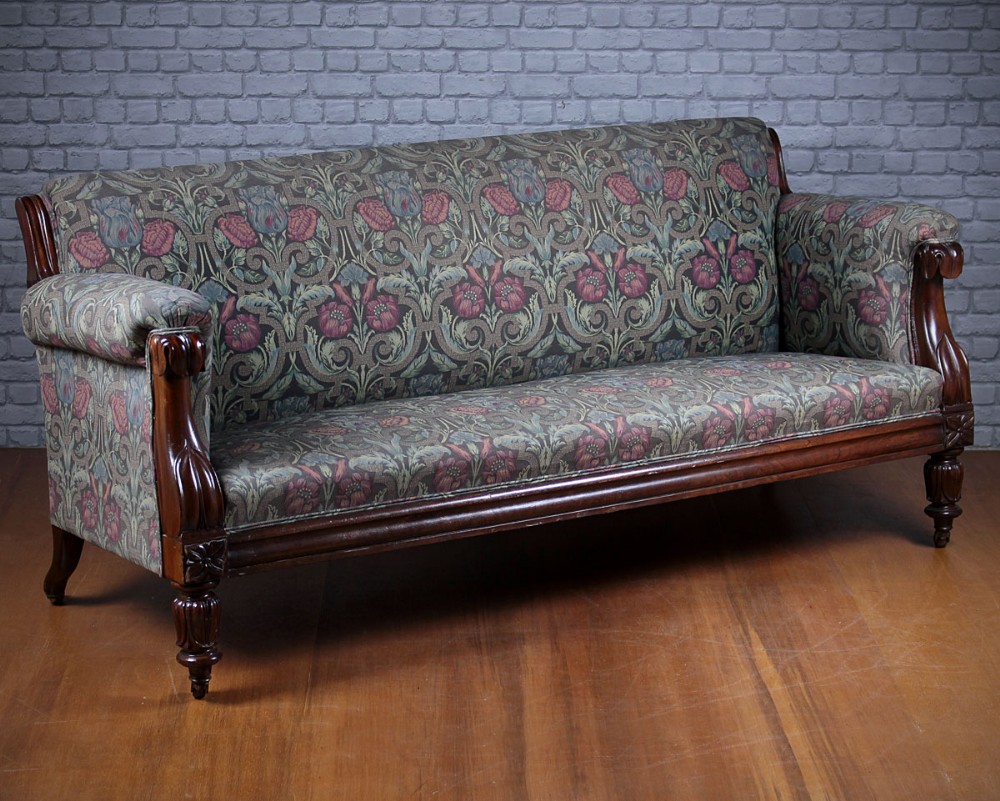 William IV Mahogany Settee c.1830.