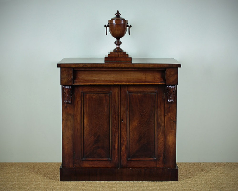 Small Mahogany Chiffonier Side Cabinet c.1870.