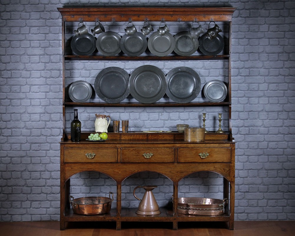 Small Open Potboard Welsh Dresser c.1780.