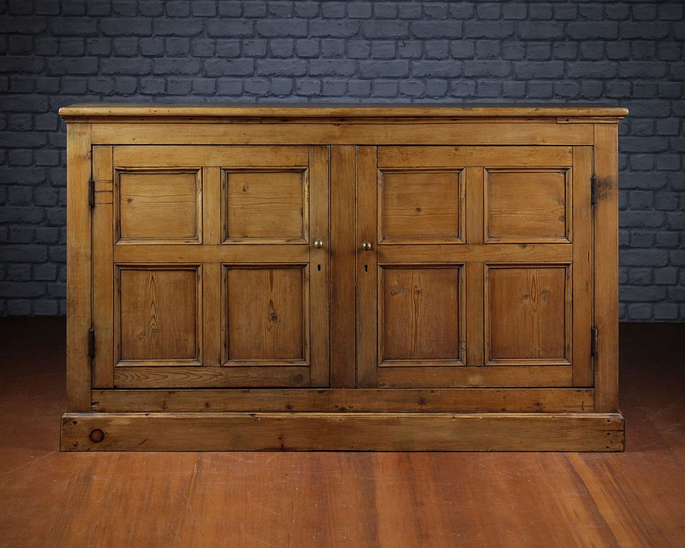 Late 19th.c. Pine Kitchen Cupboard c.1880.