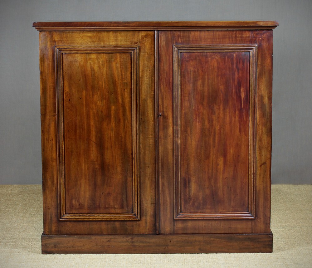 Mahogany Linen Press c.1880.